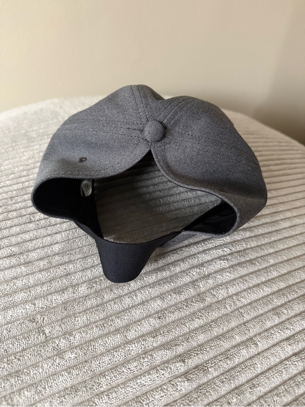 Under Armour Baseball Cap- Ponytail Back - Picture 3 of 3